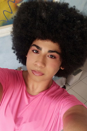 Laura Assis portrait