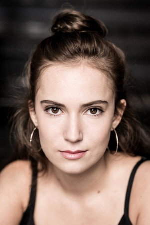 Tara Fischer portrait