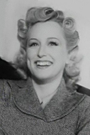 Carole Lynne portrait