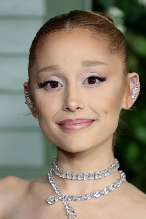 Ariana Grande portrait
