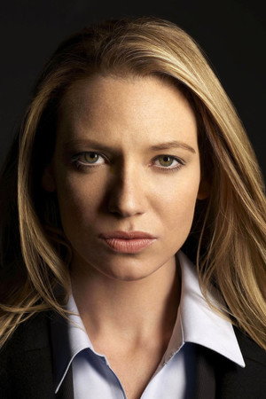 Anna Torv portrait