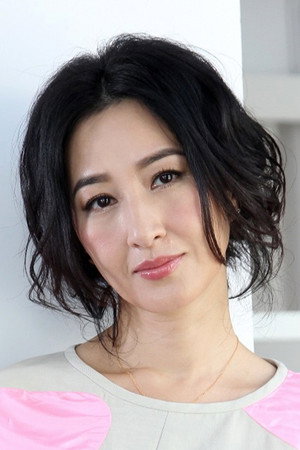 Esther Kwan Wing-Ho portrait