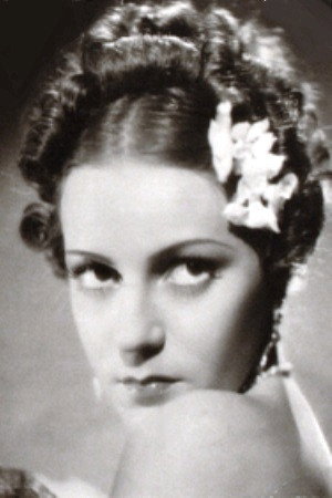 Irén Ágay portrait