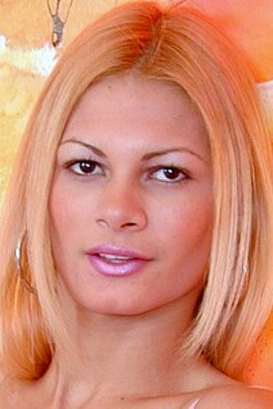 Marcia Fernandes portrait