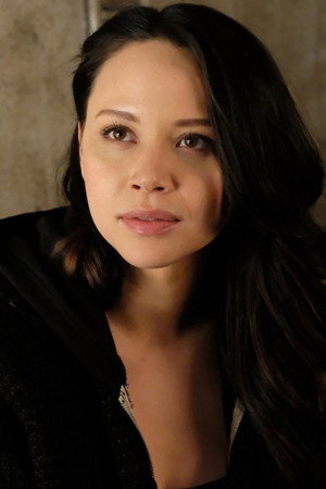 Melissa O'Neil portrait