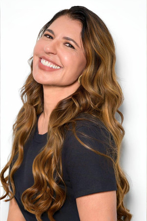Alba Regina Tavares portrait
