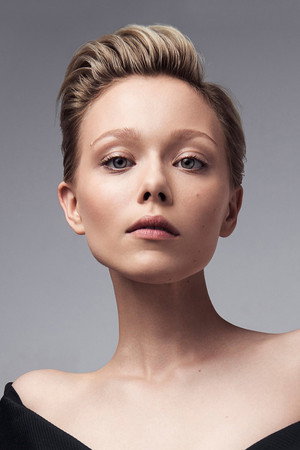 Ivanna Sakhno portrait