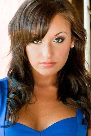 Kasey Emas portrait