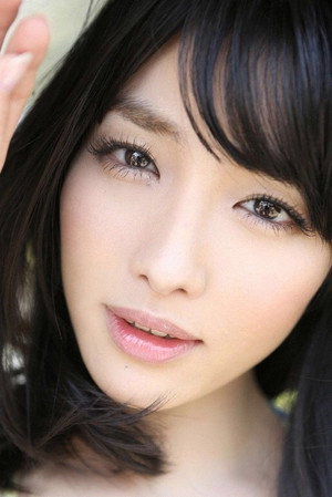 Anna Konno portrait
