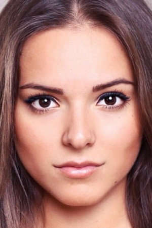 Anna Glaube portrait