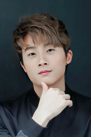 Daniel Chang portrait