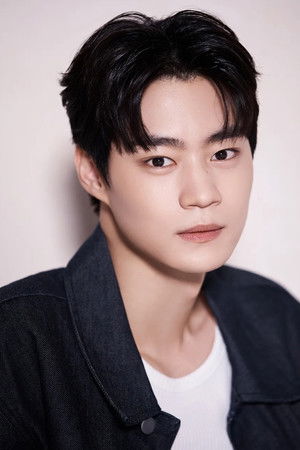 Hyun Woo-seok portrait