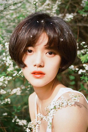 Min-seo portrait