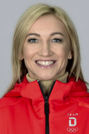 Aljona Savchenko portrait