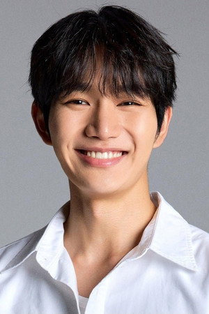 Youn Sang-hyun portrait