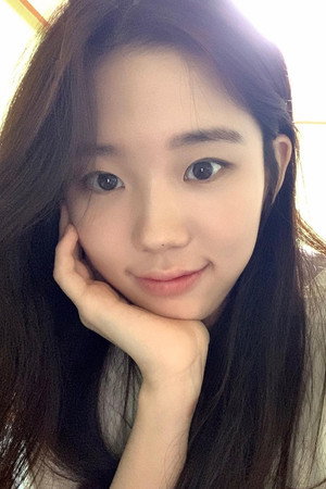 Lee So-i portrait
