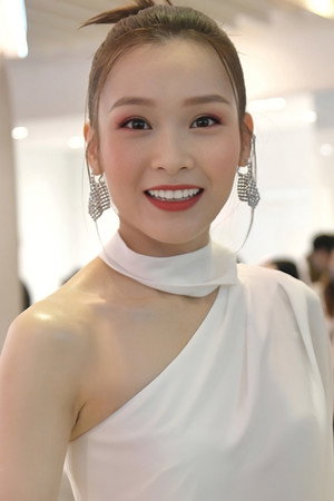 Ali Lee portrait