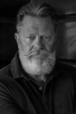 Kevin Horsham portrait