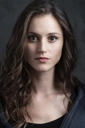 Samantha Loxley portrait