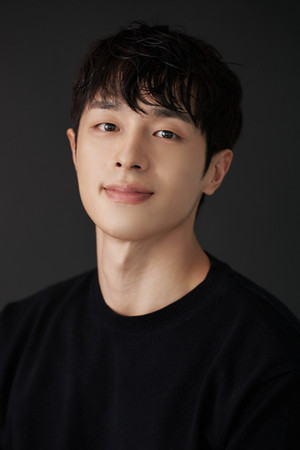 Kwon Hyuk portrait