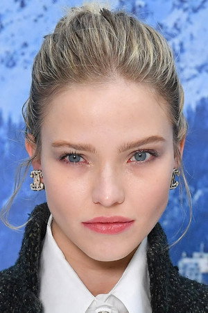 Sasha Luss portrait