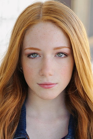 Lily Cardone portrait