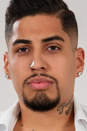 Leo Santos portrait