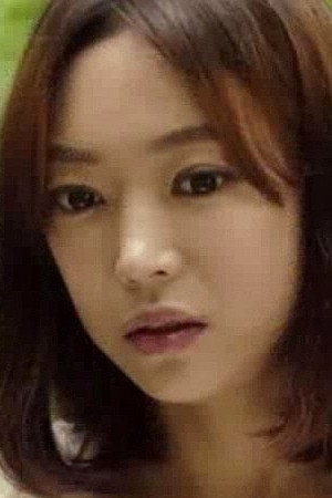 Si Hyeon portrait