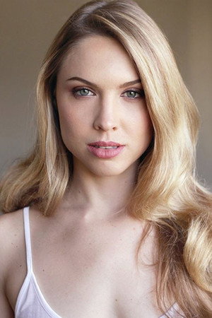 Erica Eynon portrait