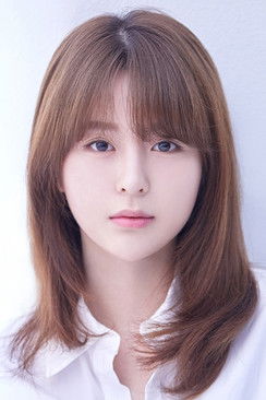 Kim Nu-ri portrait
