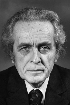 Ercüment Behzat Lav portrait