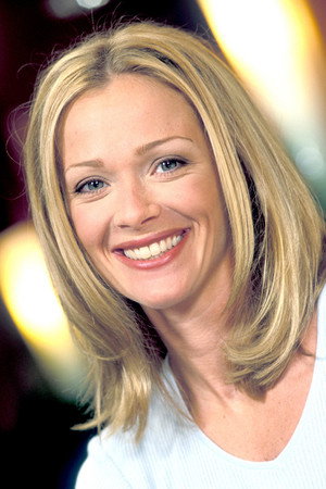 Lauren Holly portrait