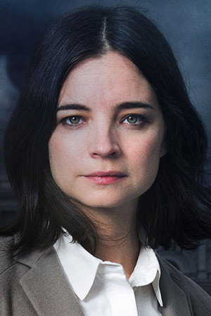 Louise Peterhoff portrait
