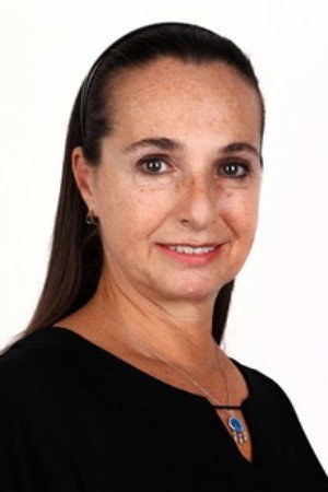 Rozet Hubeş portrait