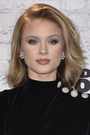 Zara Larsson portrait