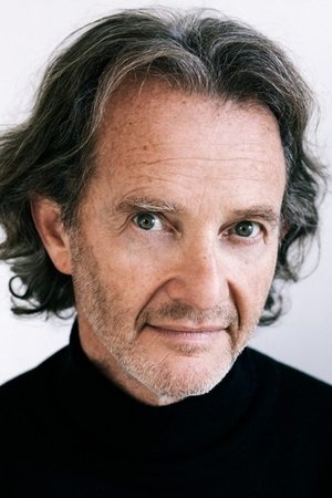 Anton Lesser portrait
