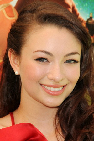 Jodelle Ferland portrait