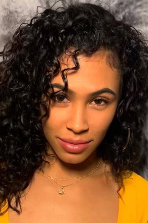 LeAnna Cruz portrait