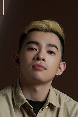 Josh Chung portrait