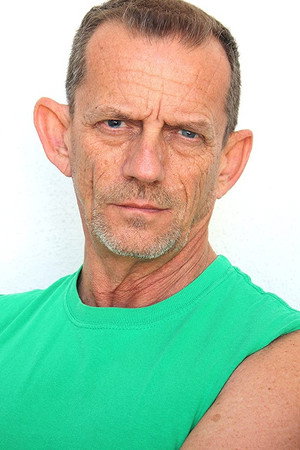 Ezra Buzzington portrait
