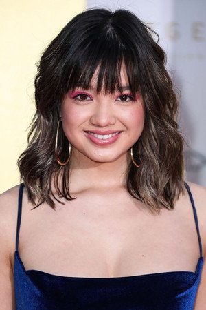 Peyton Elizabeth Lee portrait
