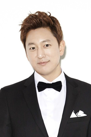 Han Suk-joon portrait