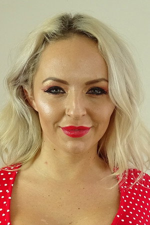 Louise Lee portrait