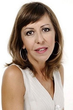 Nazlı Tosunoğlu portrait