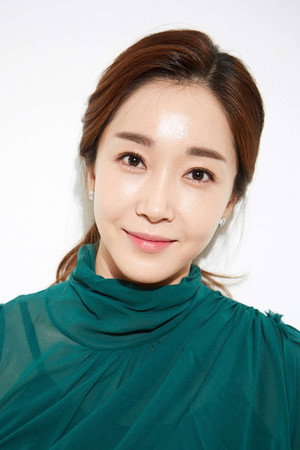 Oh Yu-na portrait