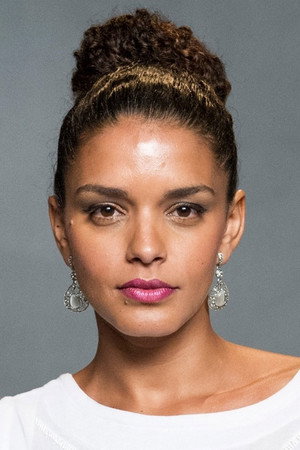 Kizi Vaz portrait