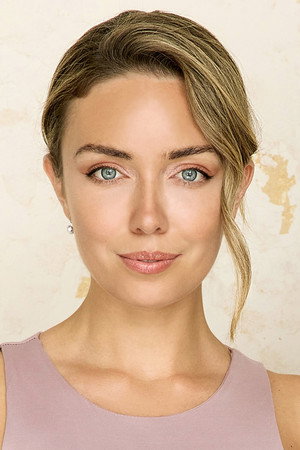 Ella Cannon portrait
