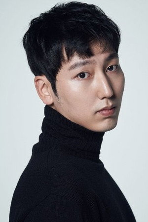 Park Doo-sik portrait