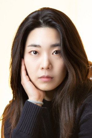 Han Woo-yeon portrait