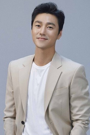 Choi Young-jun portrait